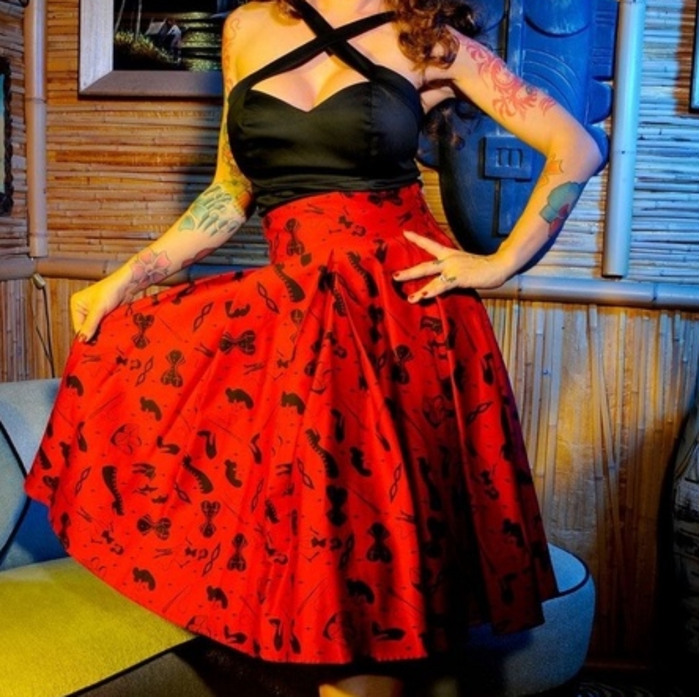 Xs Deadly Dames Kinky Box Skirt
